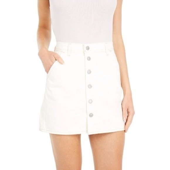 Levis Denim Skirt - Picture 2 of 6